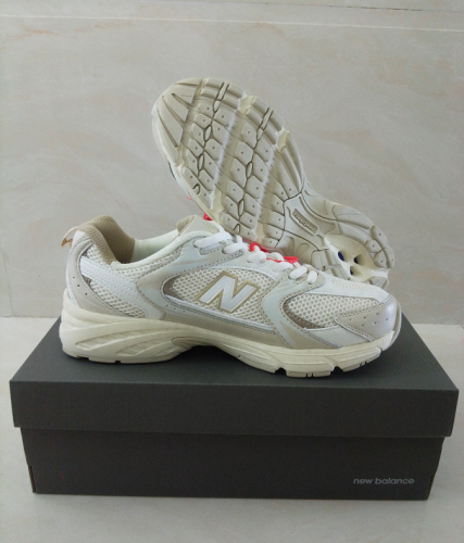 Women men  runner sneaker shoes,  with box,size 36-45，SS70-89