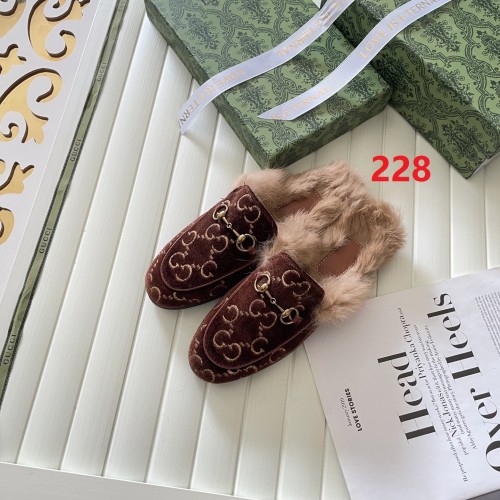 Women flat shoes,  size 34-42, SS60-228