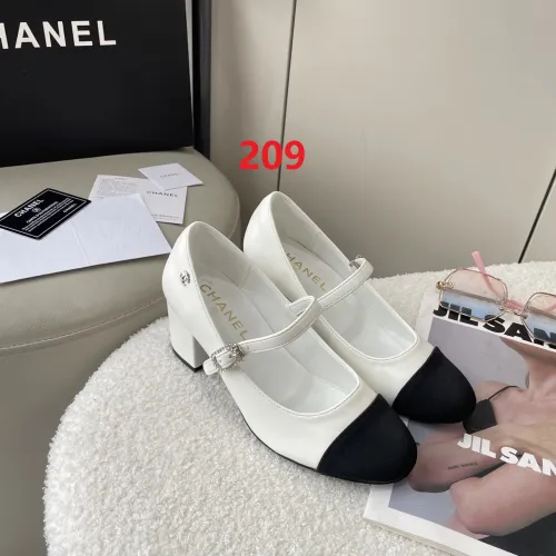 Women heel shoes,  size 35-40, SS60-209