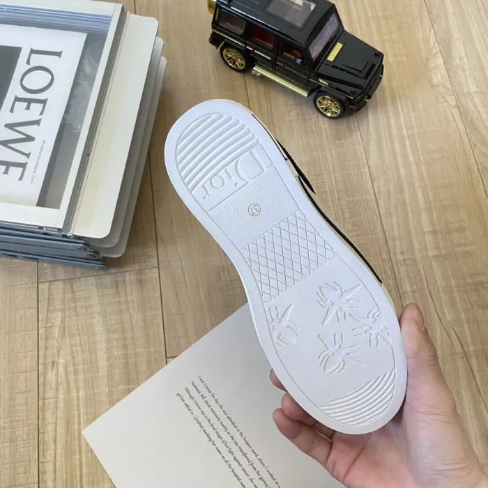 Women men flat sneaker shoes,size 35-46, SS70-1864-1867