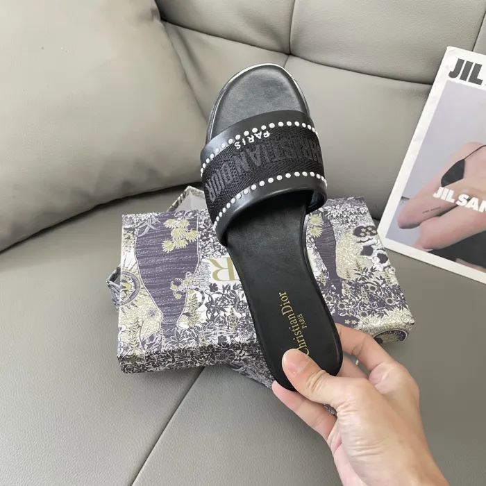 Women flat slipper shoes,  size 35-42, SS50-197