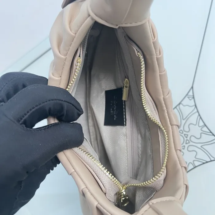 PU leather bag ,budget ,no box,  B28-195-201