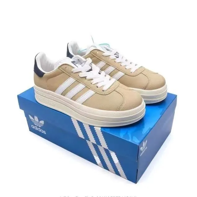 Women sneaker shoes, with box, size 35.5-42, SS60-459-673