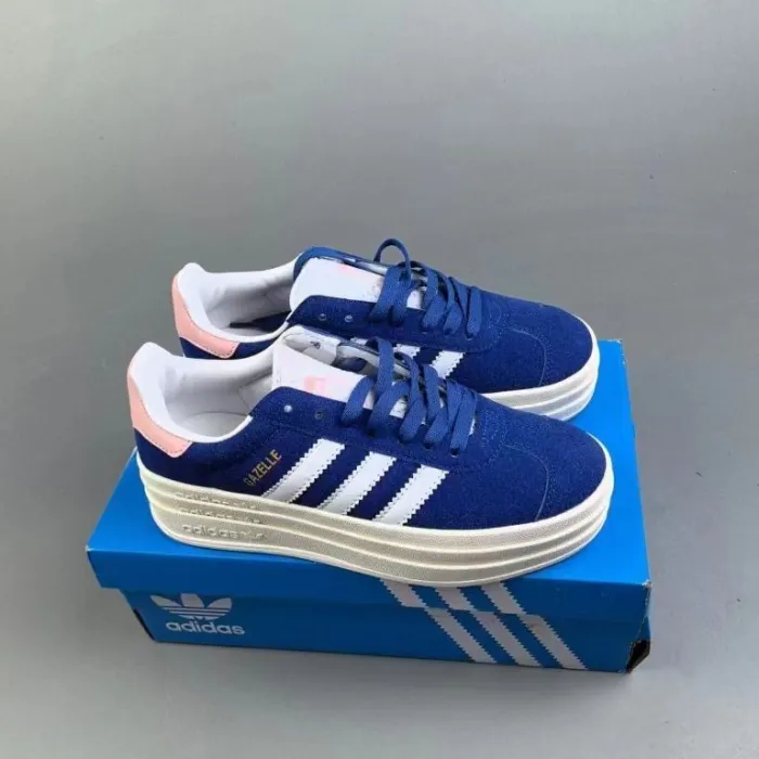 Women sneaker shoes, with box, size 35.5-42, SS60-459-673