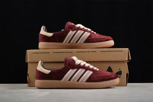 Women runner sneaker shoes,  with box,size 36-42，SS60-3017