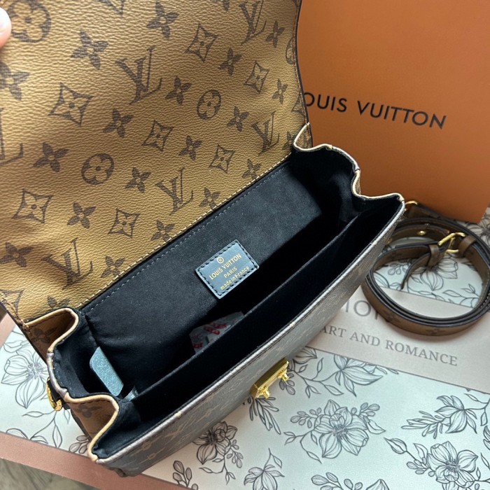 Split leather bag ,3A , size 25x18cm,no box,  B68-121-122