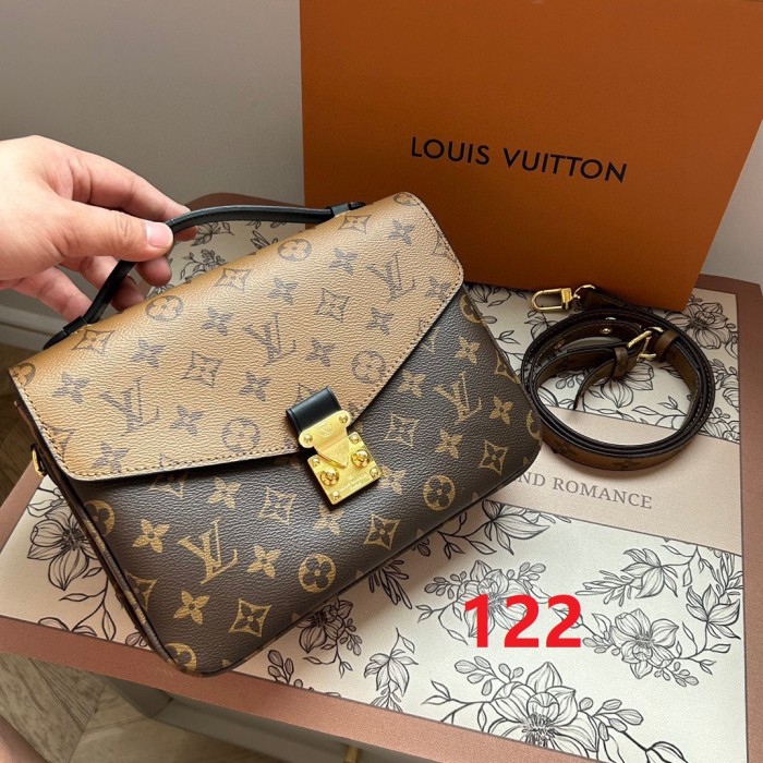 Split leather bag ,3A , size 25x18cm,no box,  B68-121-122