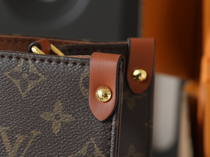 Split leather bag ,4A , size 37*29*16cm, no box,  B75-233