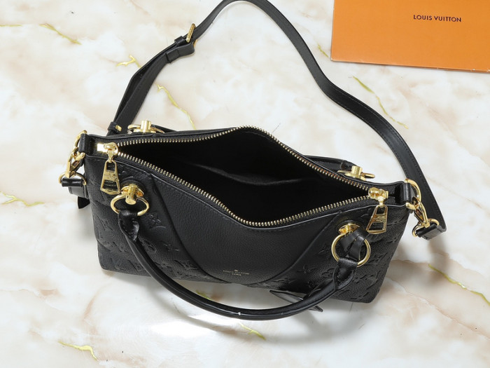 Split leather bag ,4A , size27*19*11 cm, no box,  B80-44