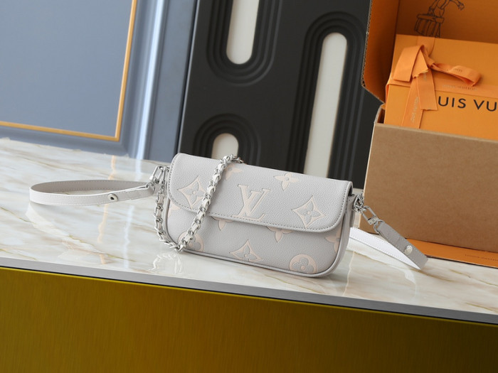 Split leather bag ,4A , size 23.5*12*4.3cm, no box,  B68-129-130