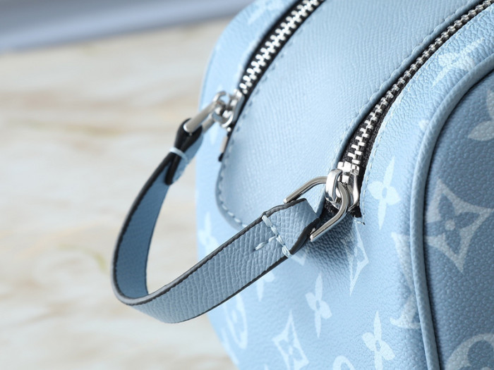 Split leather bag ,4A , size 28*15*16.5 cm, no box,  B68-128