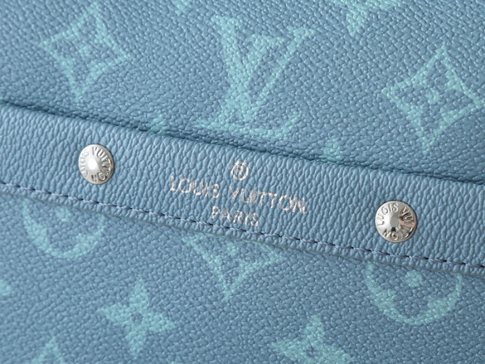Split leather bag ,4A , size 24*16*8 cm, no box,  B75-246