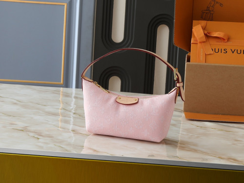 Split leather bag ,4A , size 20.5*6*16 cm, no box,  B68-131