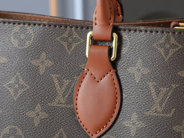 Split leather bag ,4A , size 41*34*19cm, no box,  B80-36