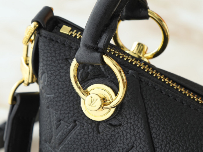 Split leather bag ,4A , size27*19*11 cm, no box,  B80-44