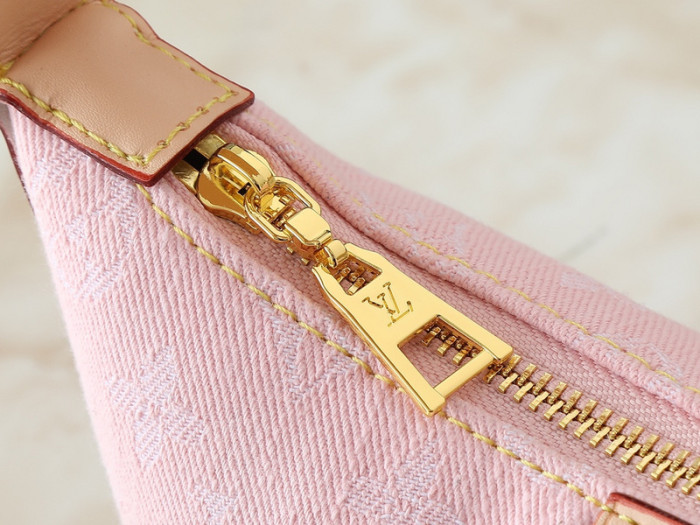 Split leather bag ,4A , size 20.5*6*16 cm, no box,  B68-131