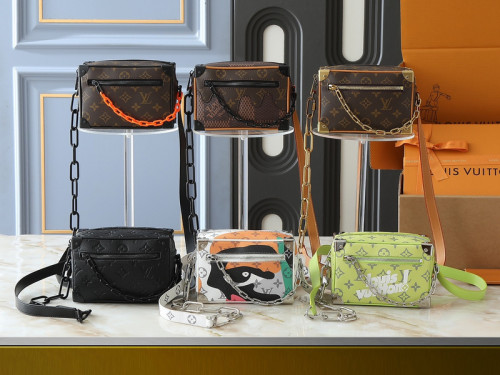 Split leather bag ,4A , size 18.5*13*8cm, no box,  B75-235-240