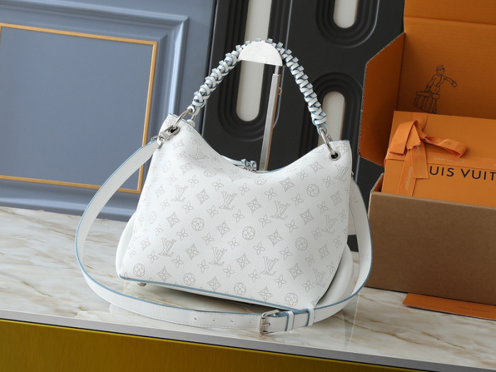 Split leather bag ,4A , size 32*26*17 cm, no box,  B80-41-43