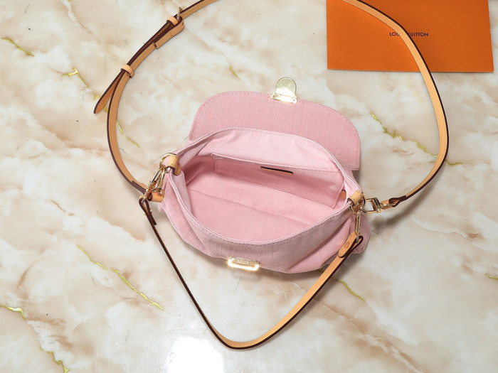 Split leather bag ,4A , size 26*17*7 cm, no box,  B75-250