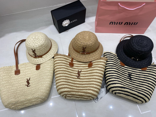 Fashion hat 🏖️➕ straw bag ⛱️ set  ,no box. HX40-49-52