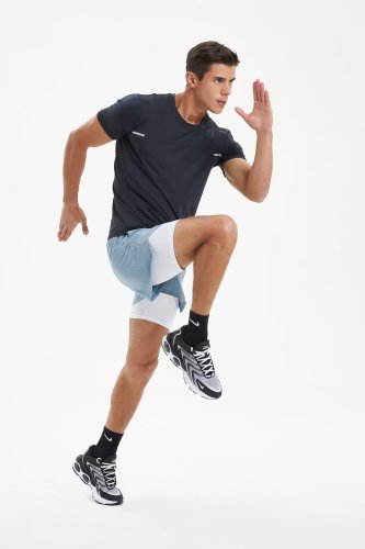 Men's Quick-dry Sports Fitness Shirt and Shorts Kit