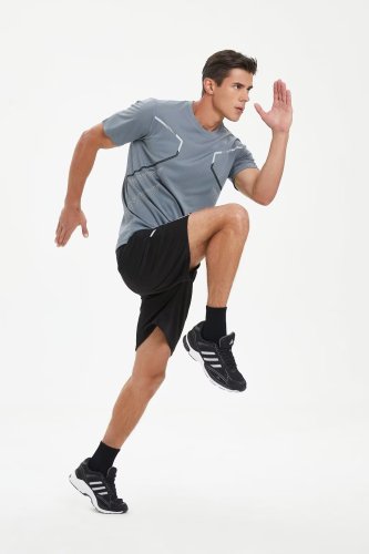 Men's Quick-dry Sports Fitness Shirt and Shorts Kit
