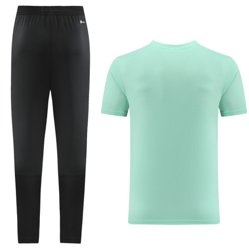 2023 AD05 Green Short-sleeved Trouser Suit
