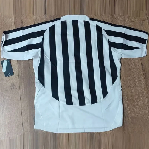 2003-2004 JUV Home Retro Soccer Jersey