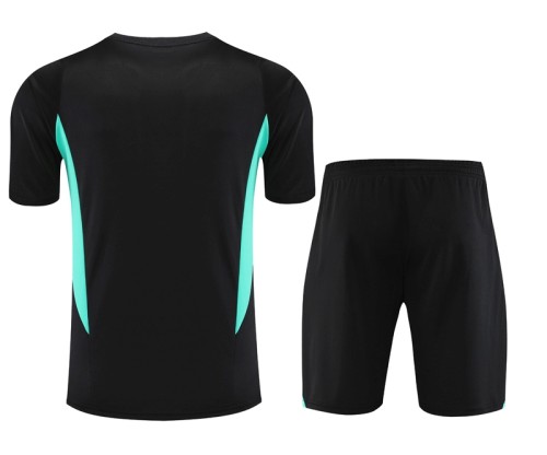 23-24 Man Utd Black Green Training Short Suit