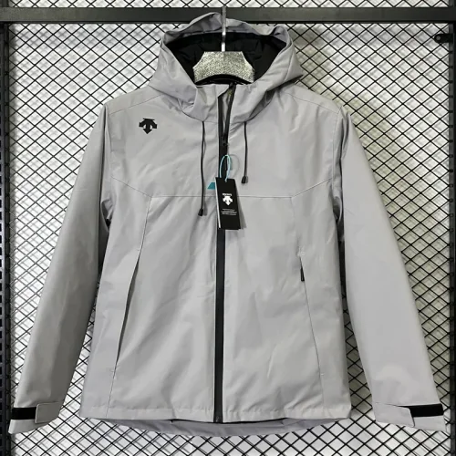 2024 Descente Thickened warm Grey Outdoor Jackets #A802加绒冲锋衣
