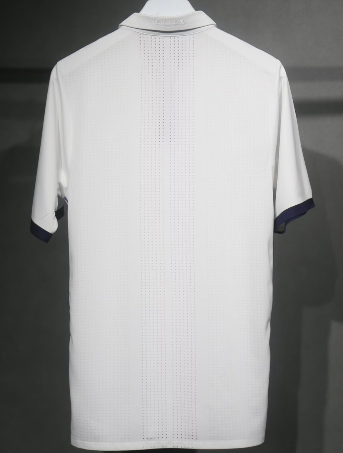 US$ 21.00 - 2016-2017 RMA Home Player Version 球员 Retro Soccer Jersey ...