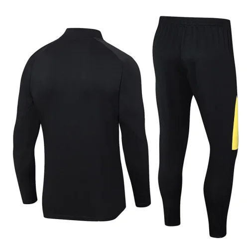 2024 JOM Black Half Pull Tracksuit (半拉链)