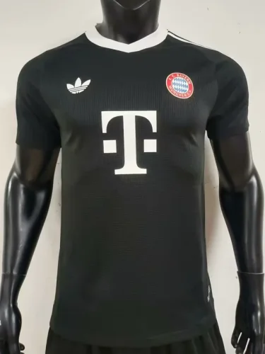 24-25 Bayern Black Goalkeeper Player Version Soccer Jersey