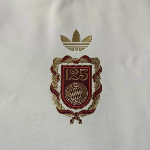 25-26 Bayern 125th Anniversary White Hoody白色(加绒)