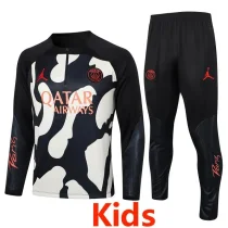 23-24 PSG Jordan Black Yellow Kids Half Pull Tracksuit #E782 (童装)(半拉链)