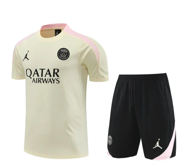 24-25 PSG Beige Training Short Suit