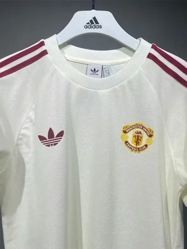 24-25 Man Utd White Training shirts (High Quality)
