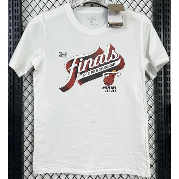T138 HEAT White High Quality Casual T-Shirt