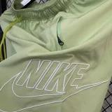 D700 NK Green Casual Short Pants