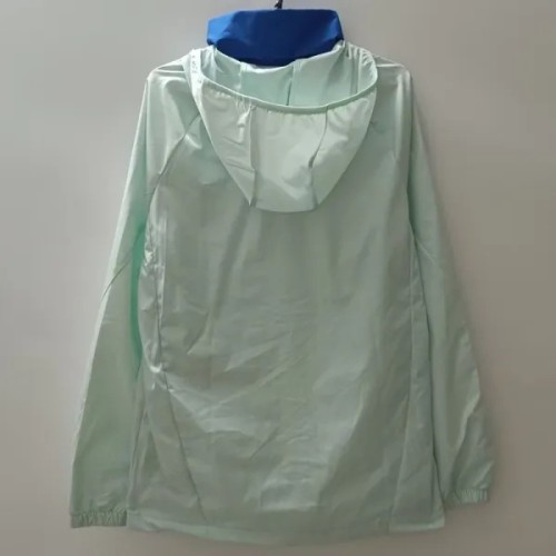 24-25 Man Utd Light green Windbreaker