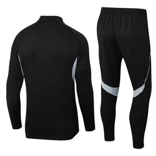 2025 AD Black Half Pull Tracksuit (半拉链)