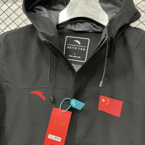 2025 ANTA Black Outdoor Jackets #F708中锋衣