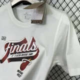 T138 HEAT White High Quality Casual T-Shirt