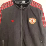 24-25 Man Utd Black windbreaker