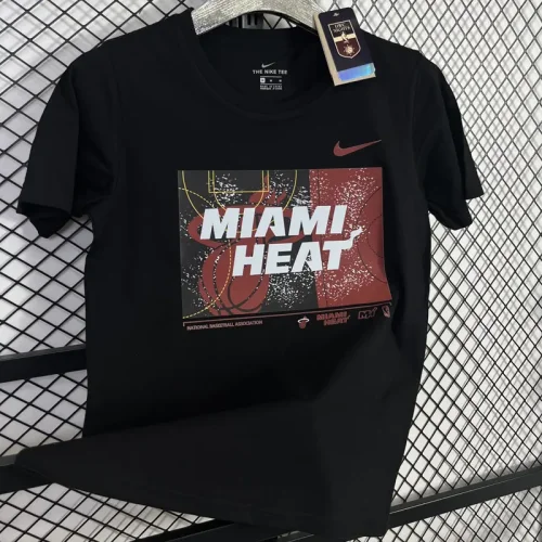 T118 HEAT Black High Quality Casual T-Shirt