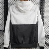 24-25 Man Utd White Black Windbreaker