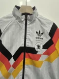 1990 Germany White & Black Retro Double sided Windbreaker (双面风衣)