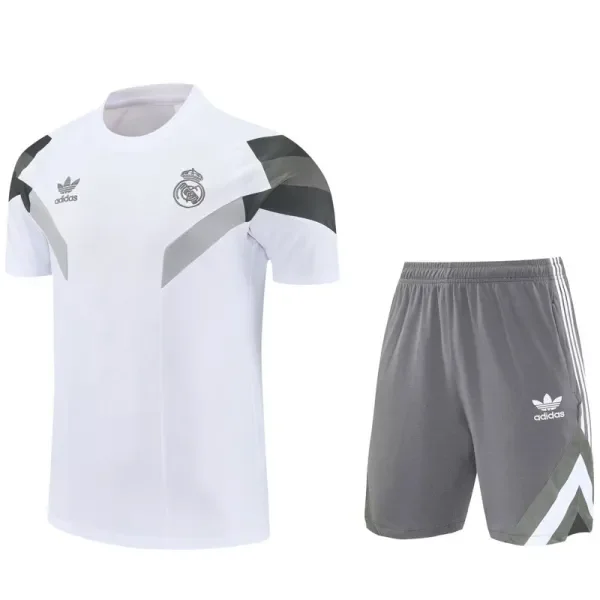 25-26 RMA White Training Short Suit
