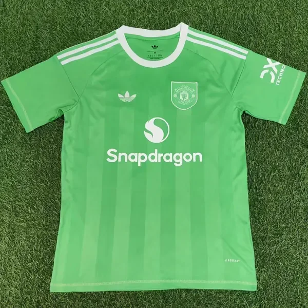 25-26 Man Utd Green Goalkeeper Fans Soccer Jersey
