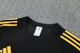 25-26 Man Utd Black Training short Suit